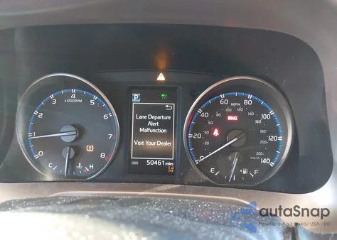 2018 Toyota Rav4 Xle из США, поврежденный, VIN JTMWFREV5JD130089